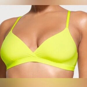 Skims Fits Everybody Crossover Bralette Daffodil SOLD OUT Girlhood Y2K NWT